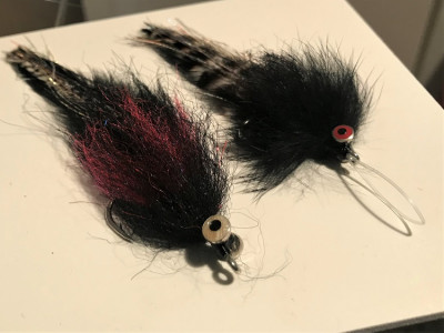 Synthetic (brush) and natural (rabbit strip) heads