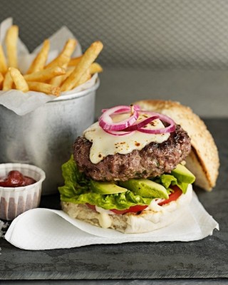 905610-1-eng-GB_burger-768x960.jpg